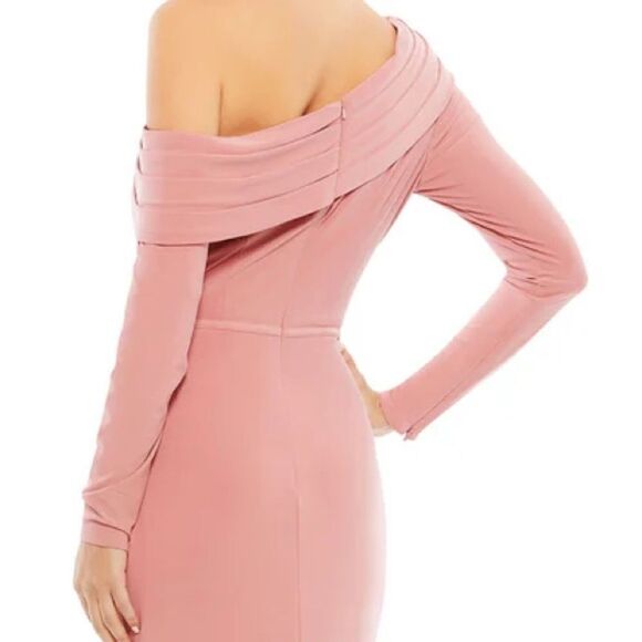 MAC DUGGAL Ieena by Mac Duggal Women’s Drop Shoulder Long Sleeves Column Gown - Picture 7 of 10